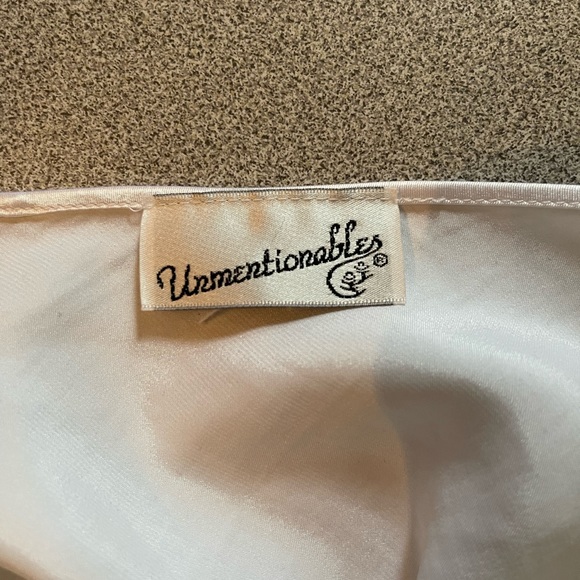 Vintage Unmentionables White Negligee Gown Size 10 - Picture 10 of 16
